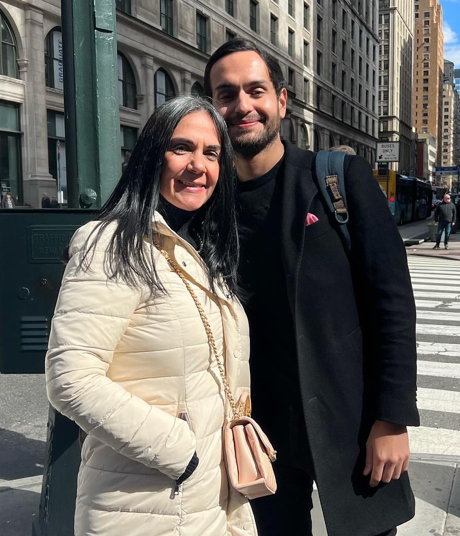 Néstor y su mamá